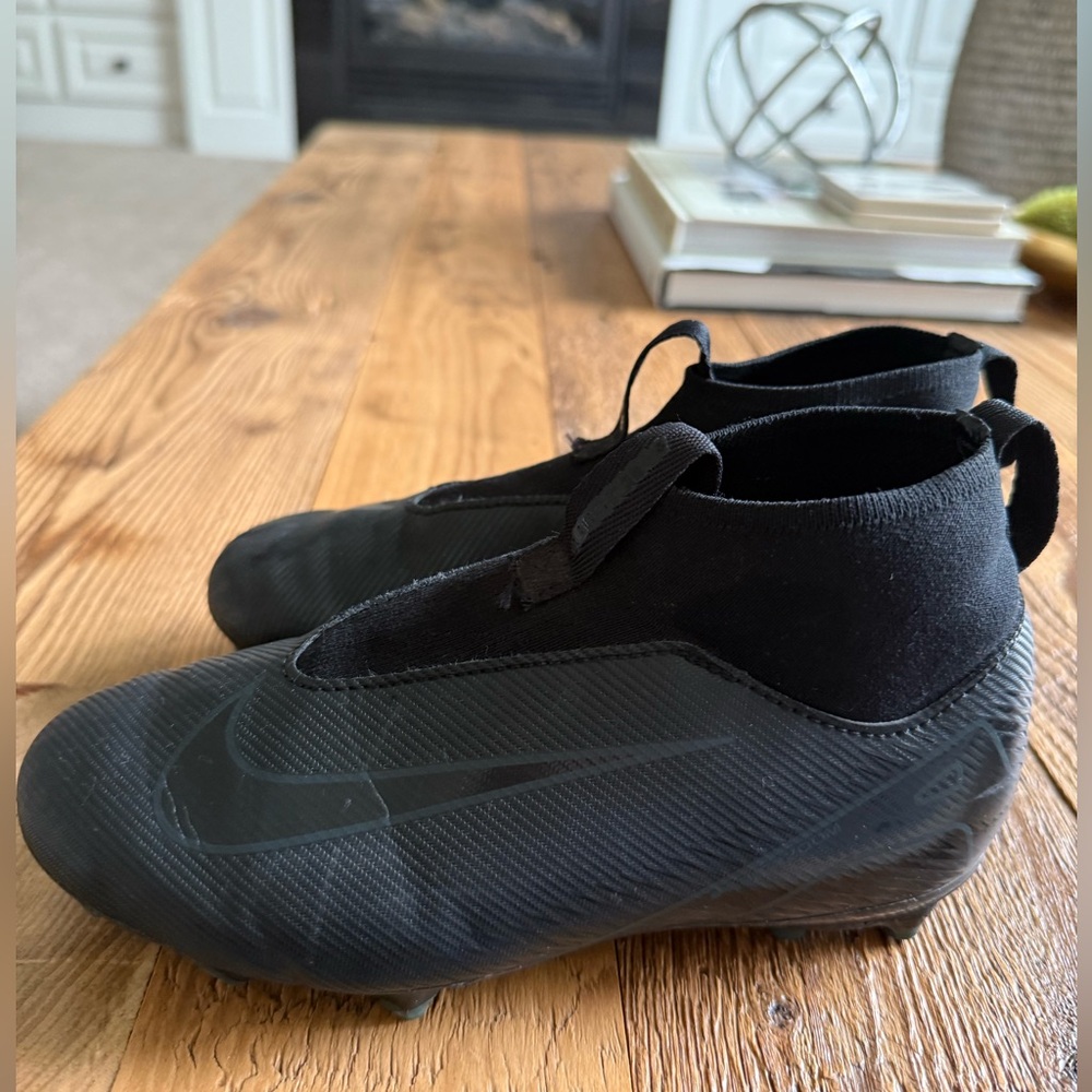 Nike Black Athletic Shoes